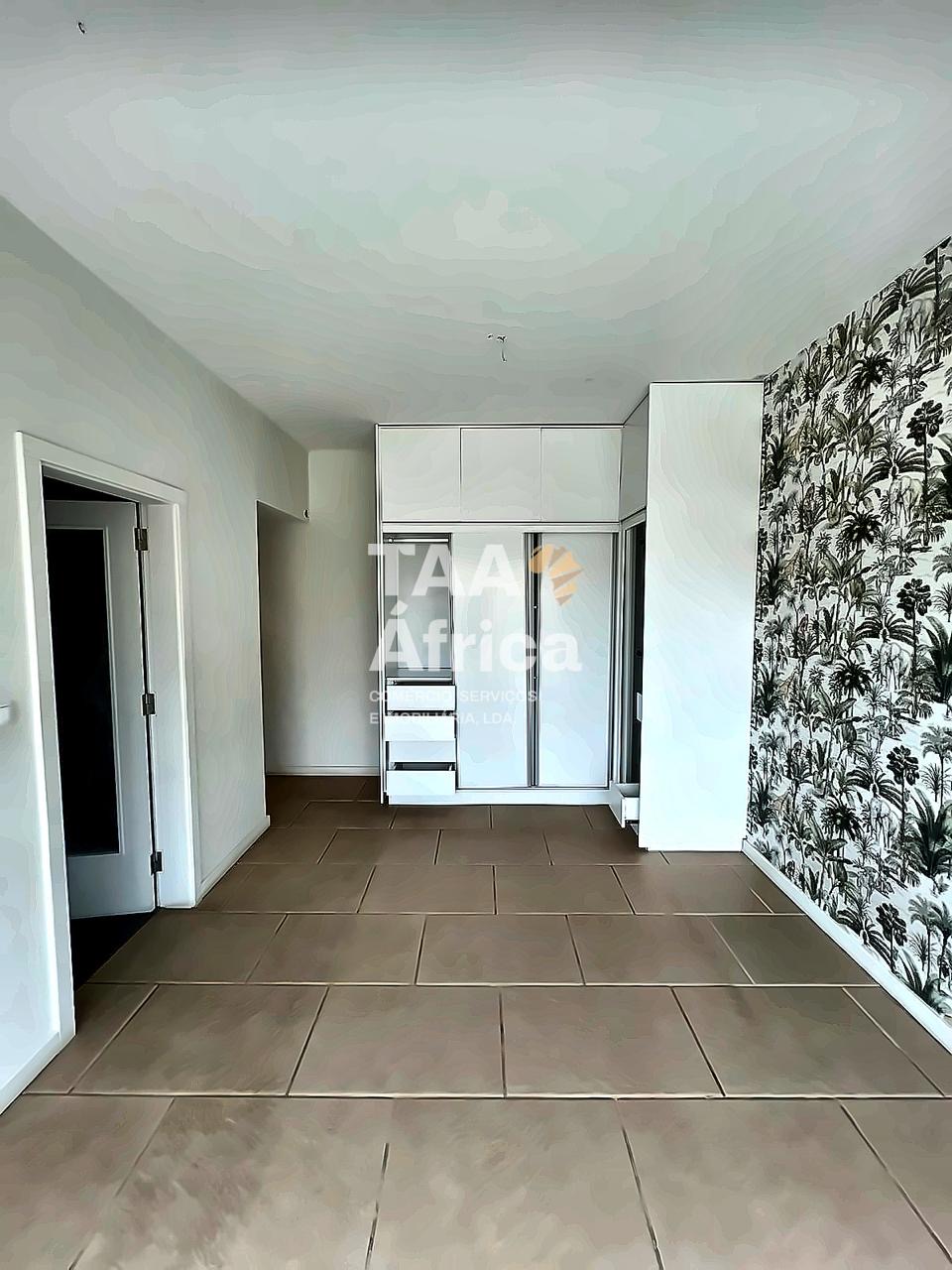 414eb363-7333-40e6-9bf3-013485193069