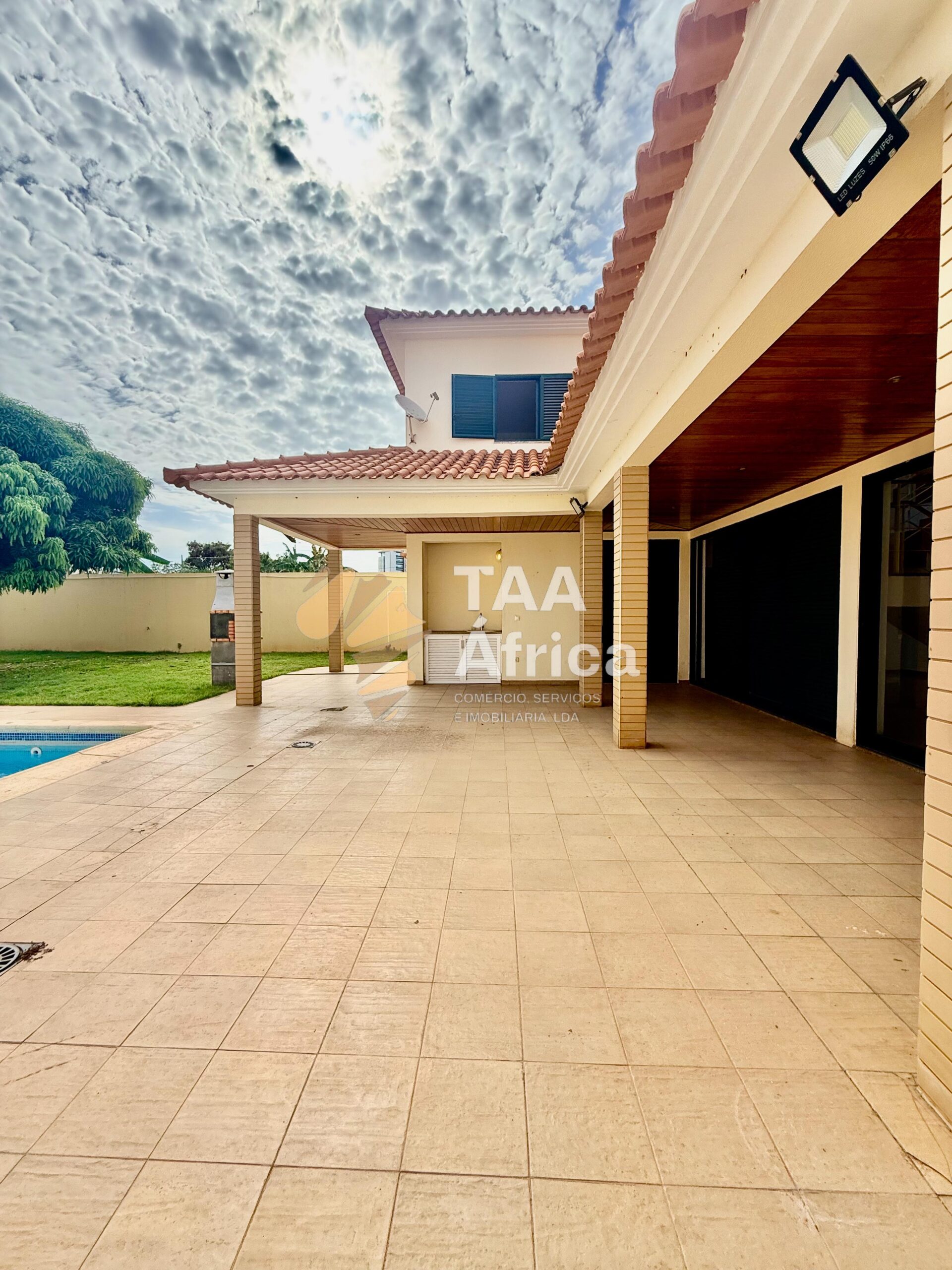 466727d5-5fcb-4105-8961-4a813f257f04