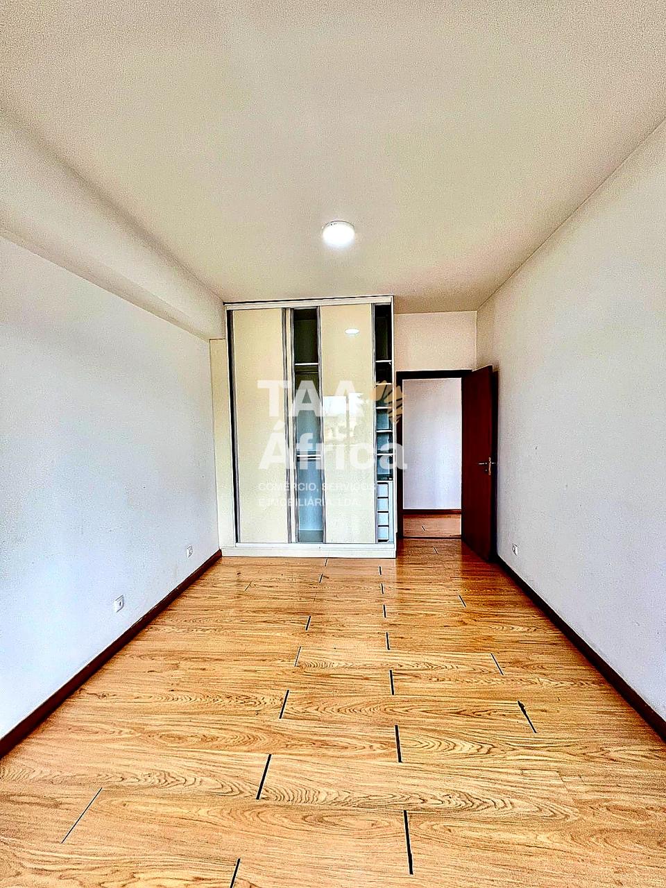 4fc11a68-93e4-4f7e-bdf1-2b1b5f14dc1b