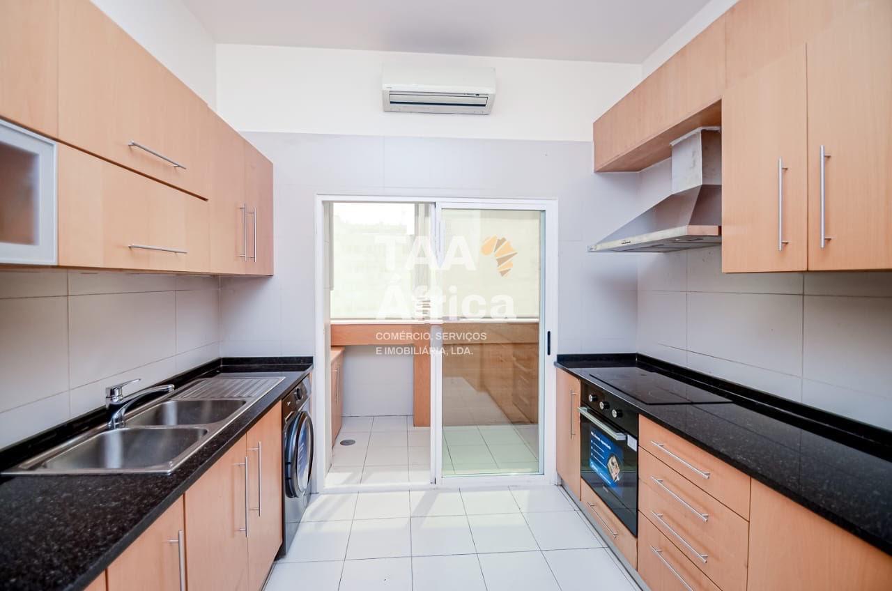 50cd7f5d-5041-4e30-85e2-87a98bfe5f15-3