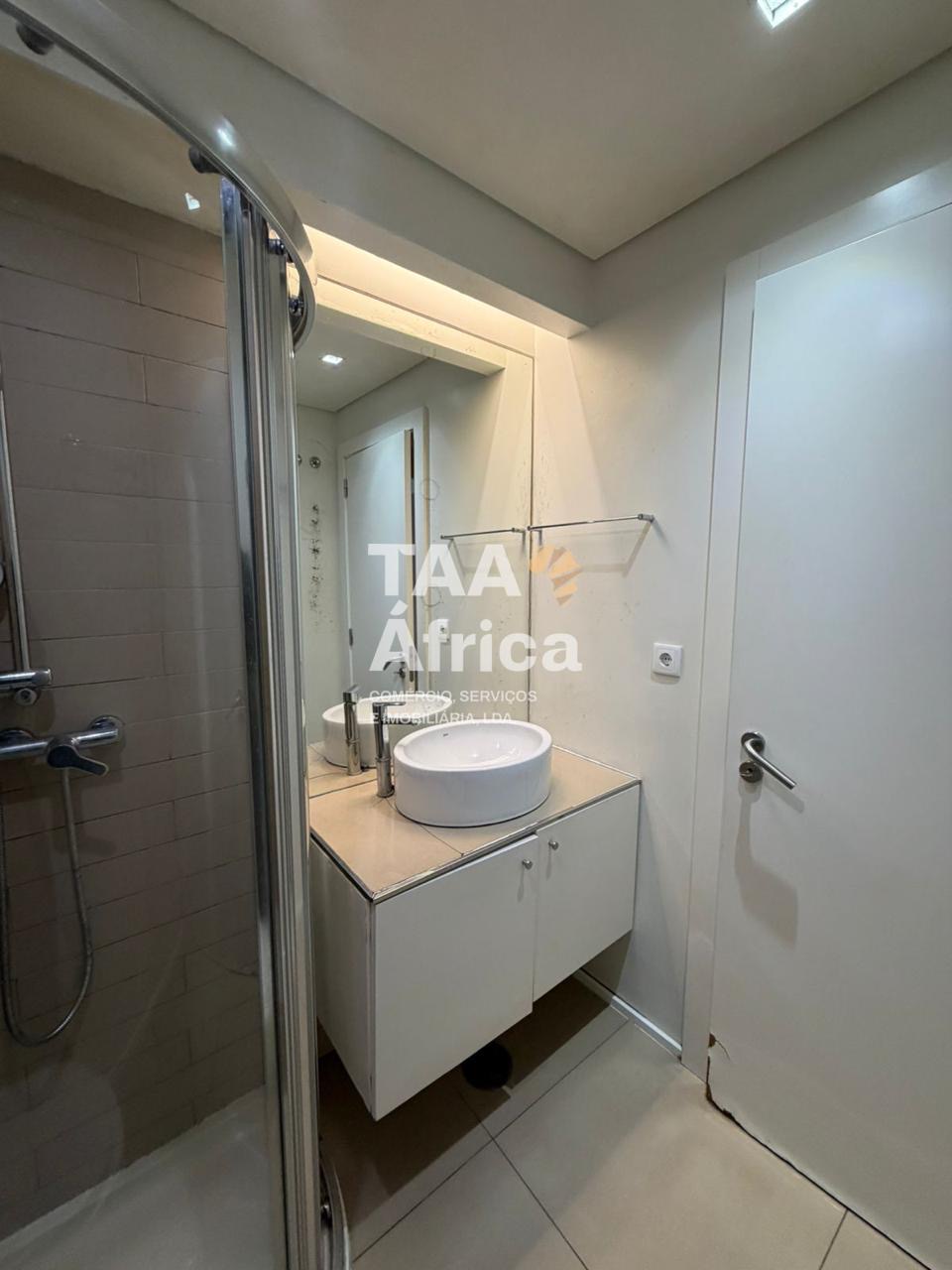 5c637106-51b4-46c7-80f2-13b4a24e24e0