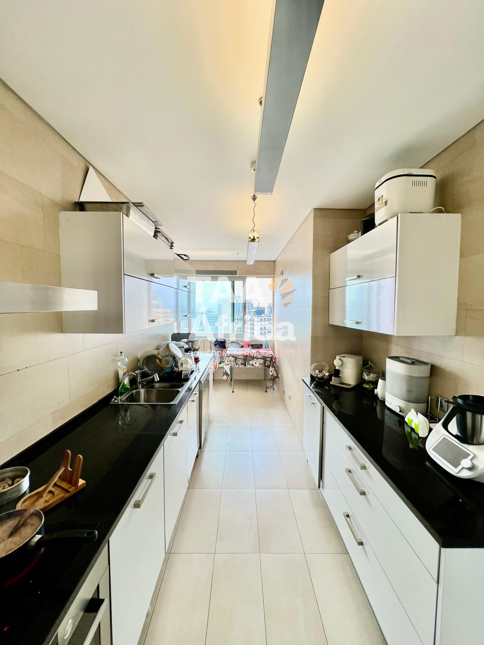 713e3967-526f-4101-b2f9-4854f1678ff1