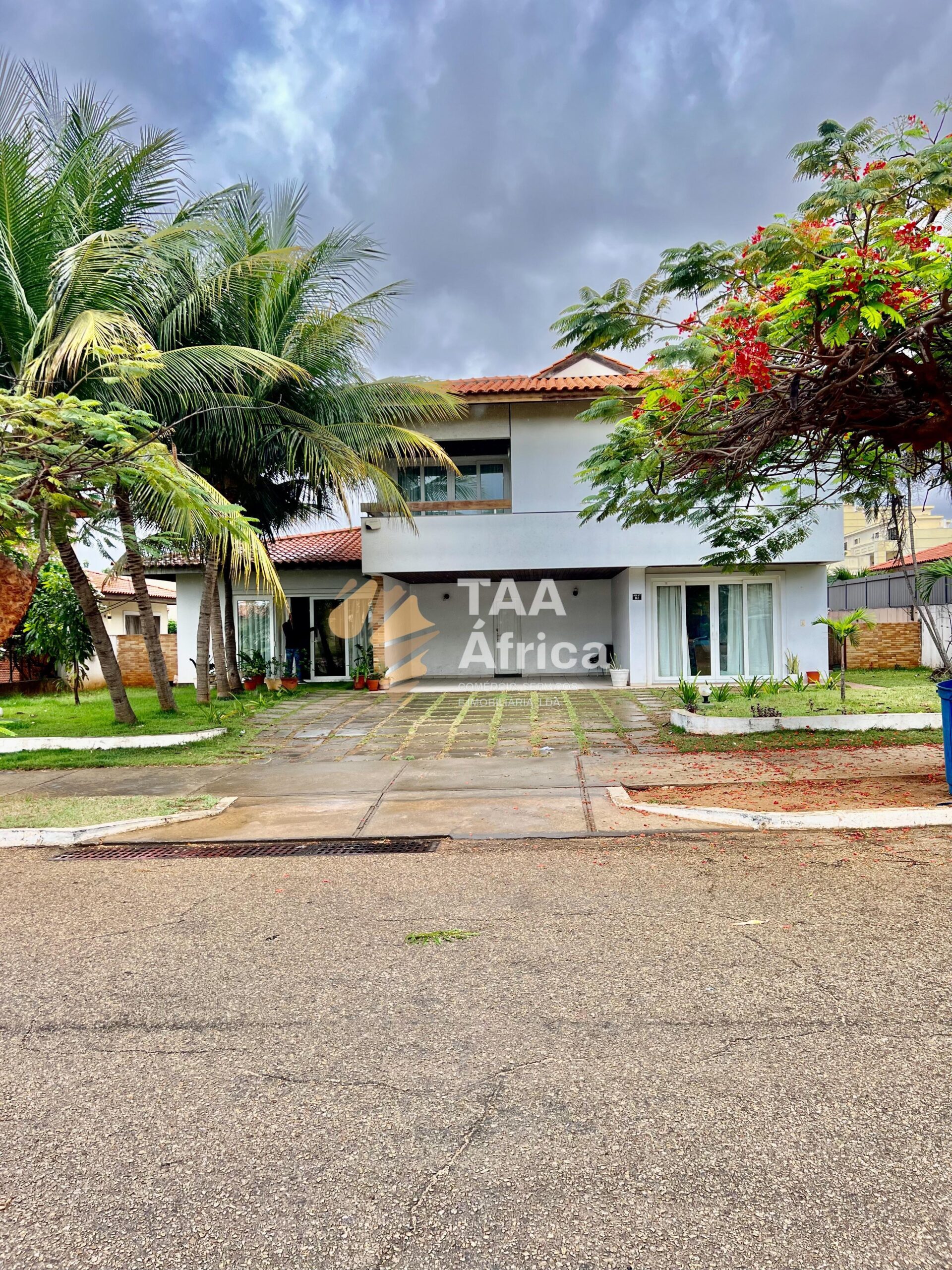 7b337da6-555d-48fb-8127-f92f8179a793