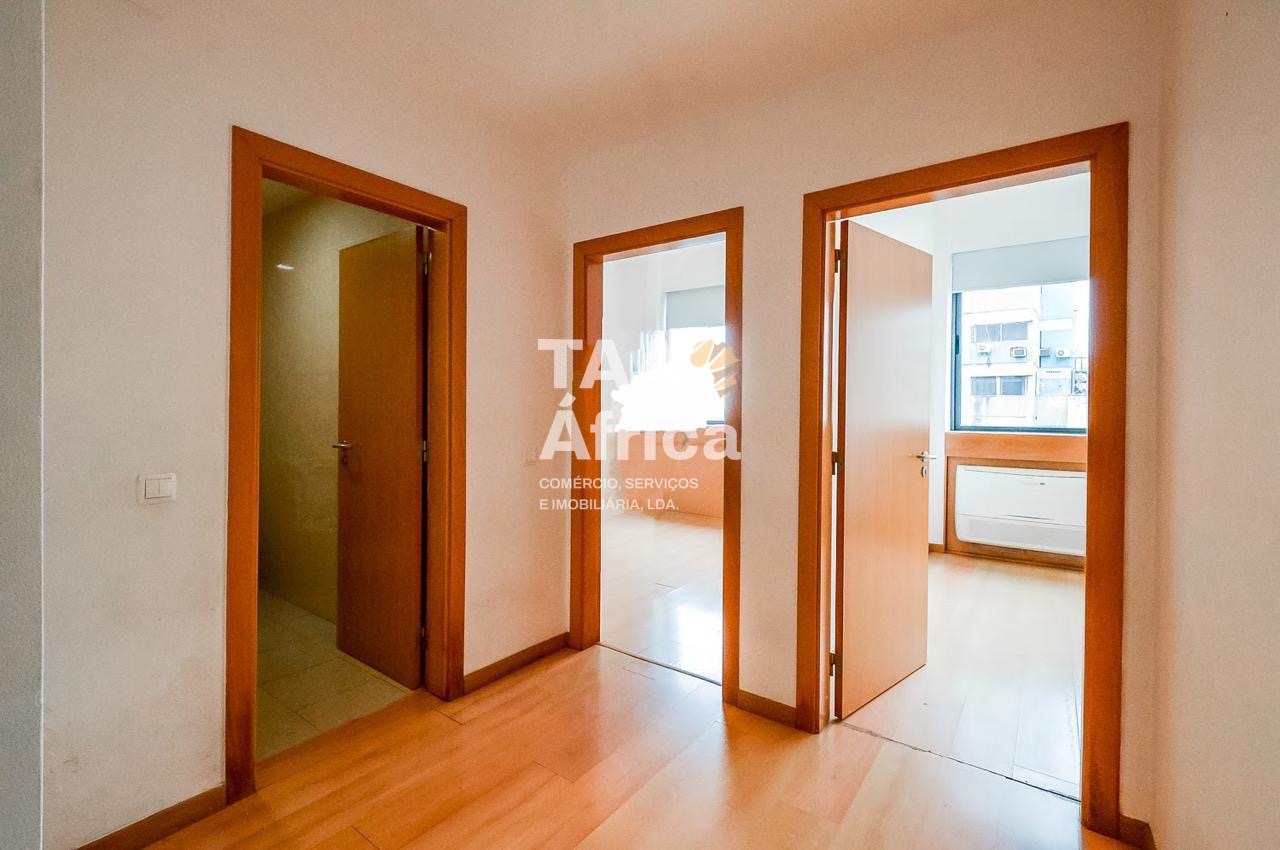 961bb1e8-2e61-498e-a2dd-1bc14ed5a903-1