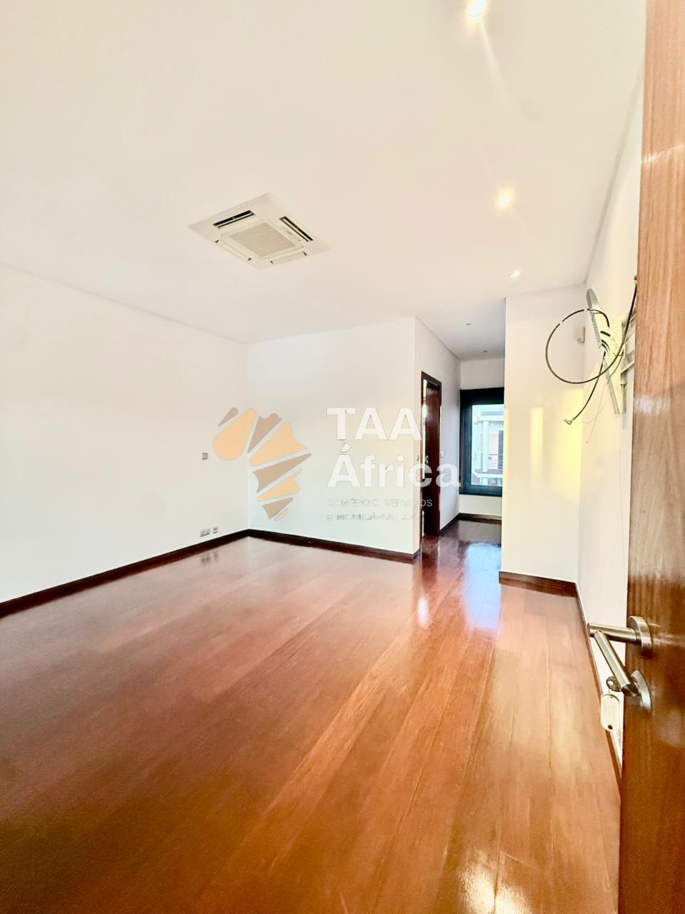 WhatsApp-Image-2026-03-01-at-08.31.38-35