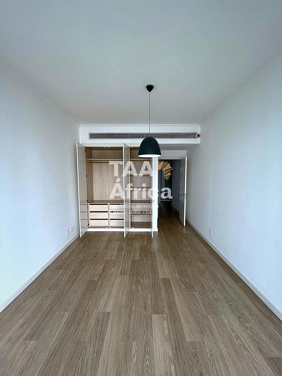 a7e3d21c-d777-41fd-aa21-d65b354d4ba5