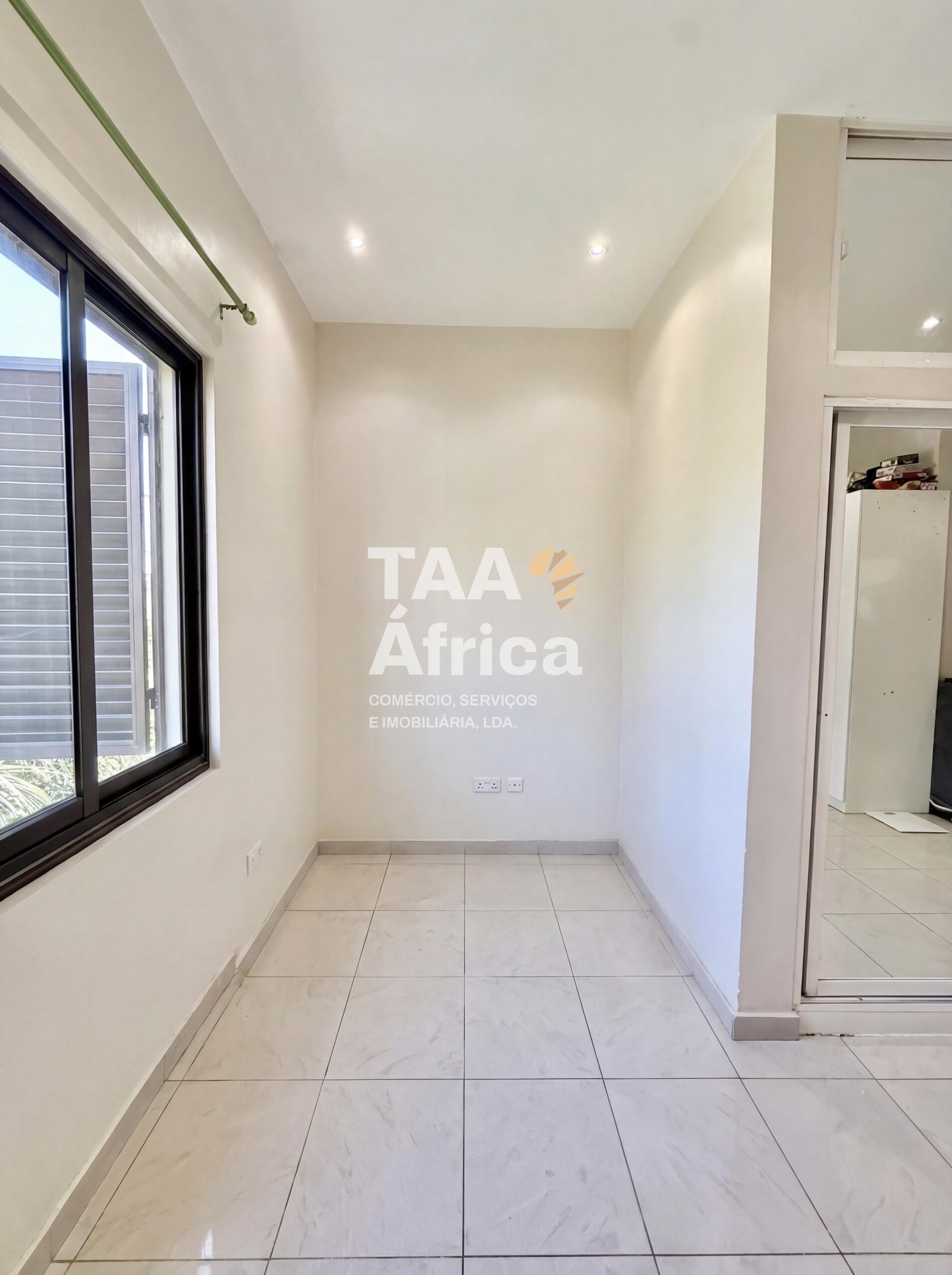 d2f025f5-71c7-4782-9a52-b0673a8dc00c