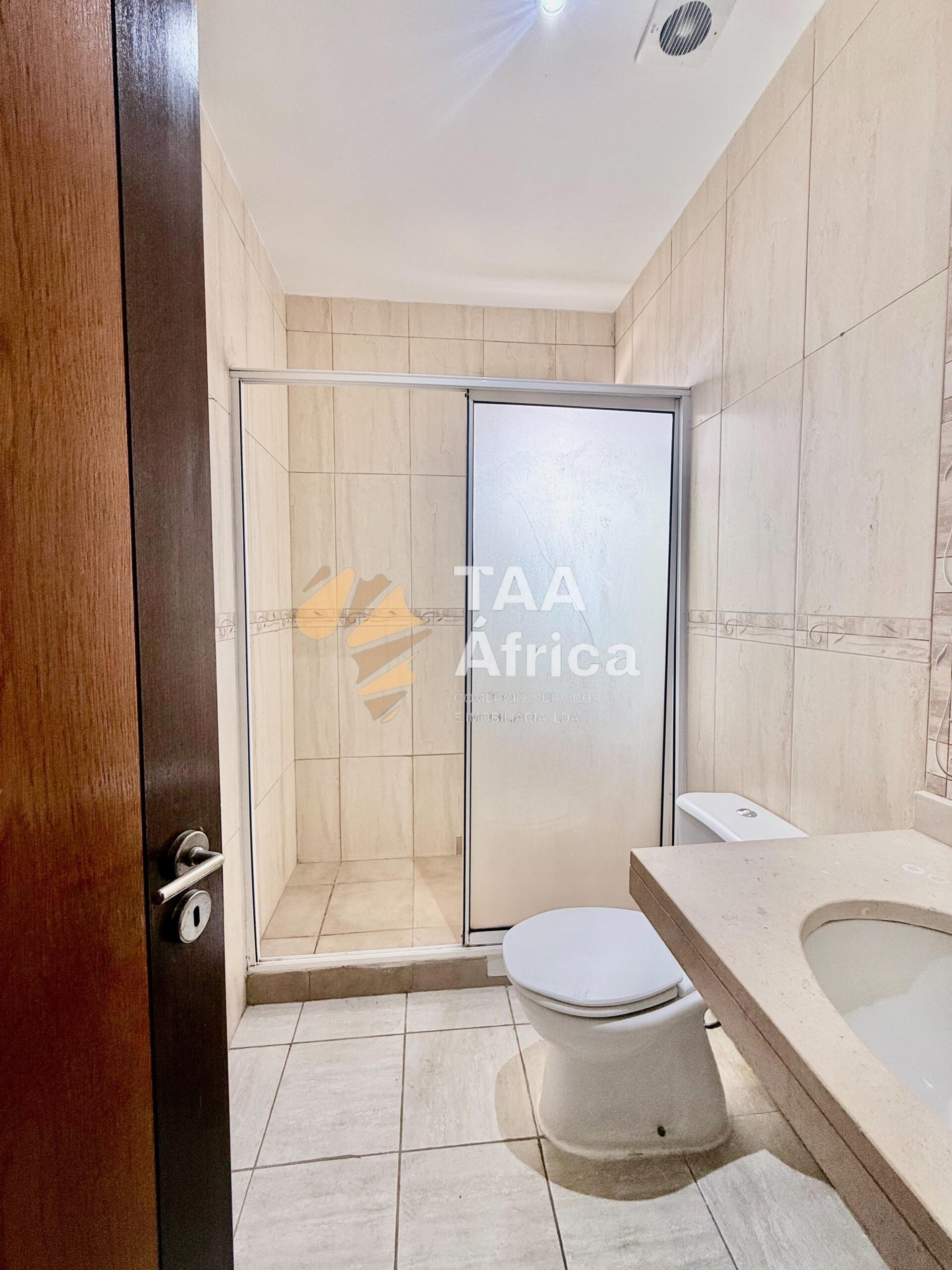 dcd7e99f-76b5-48ea-a68e-5c4a732f98ee-1