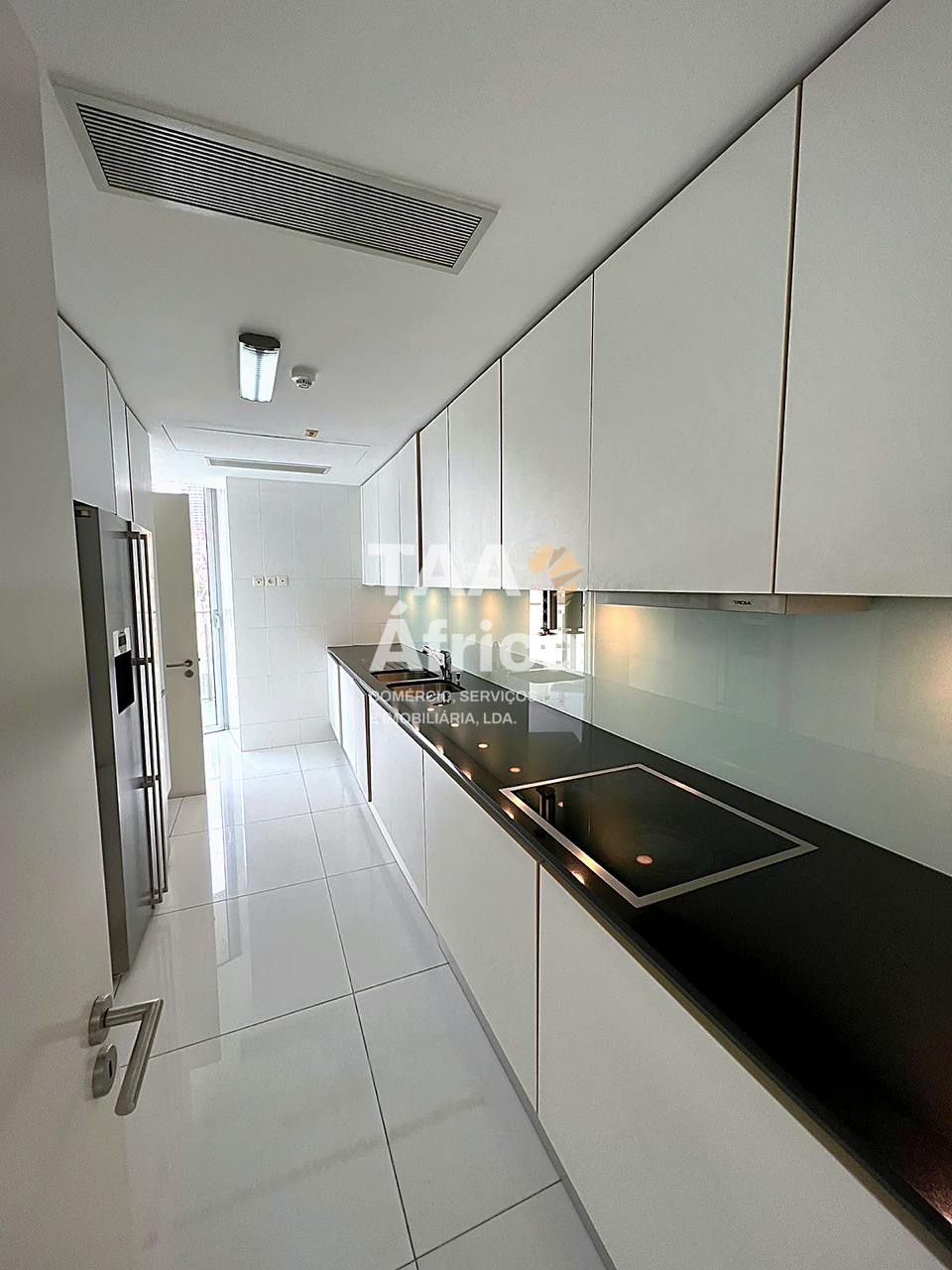 f3085dea-2aa9-4464-b989-54e5381323fa