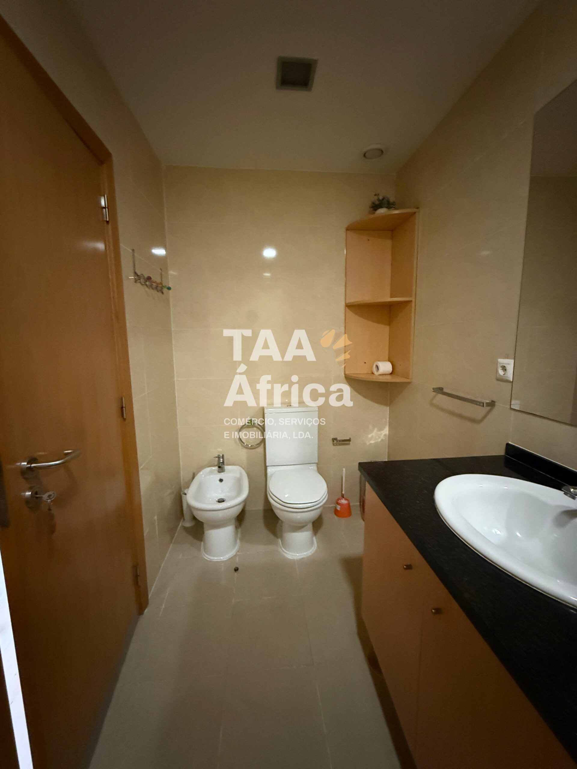 0f8a7970-d05c-4da4-923a-aab216683d1a