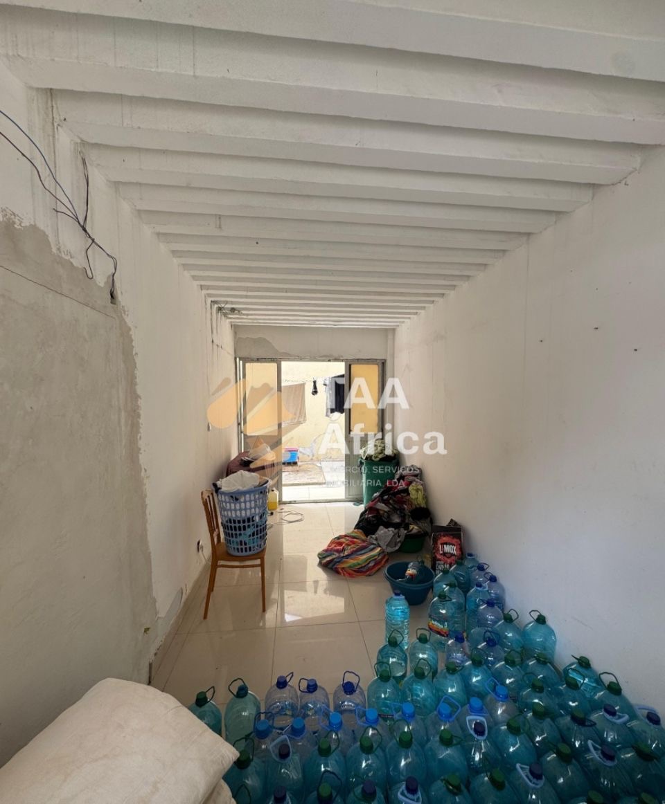 15238478-729c-4db8-8993-c523323d3b2f