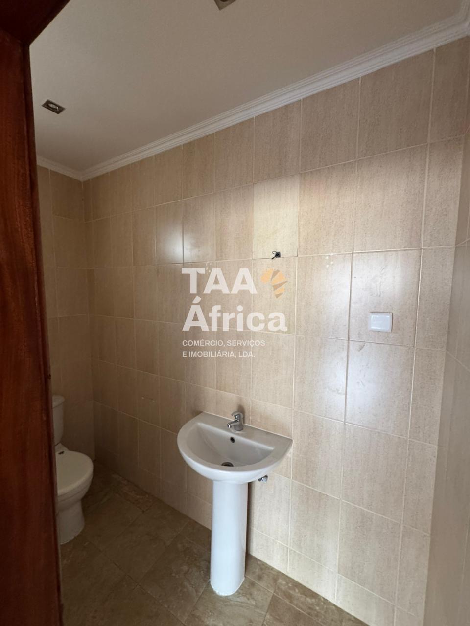 23fdf97d-e363-4df9-b5ed-7622a8eaae24