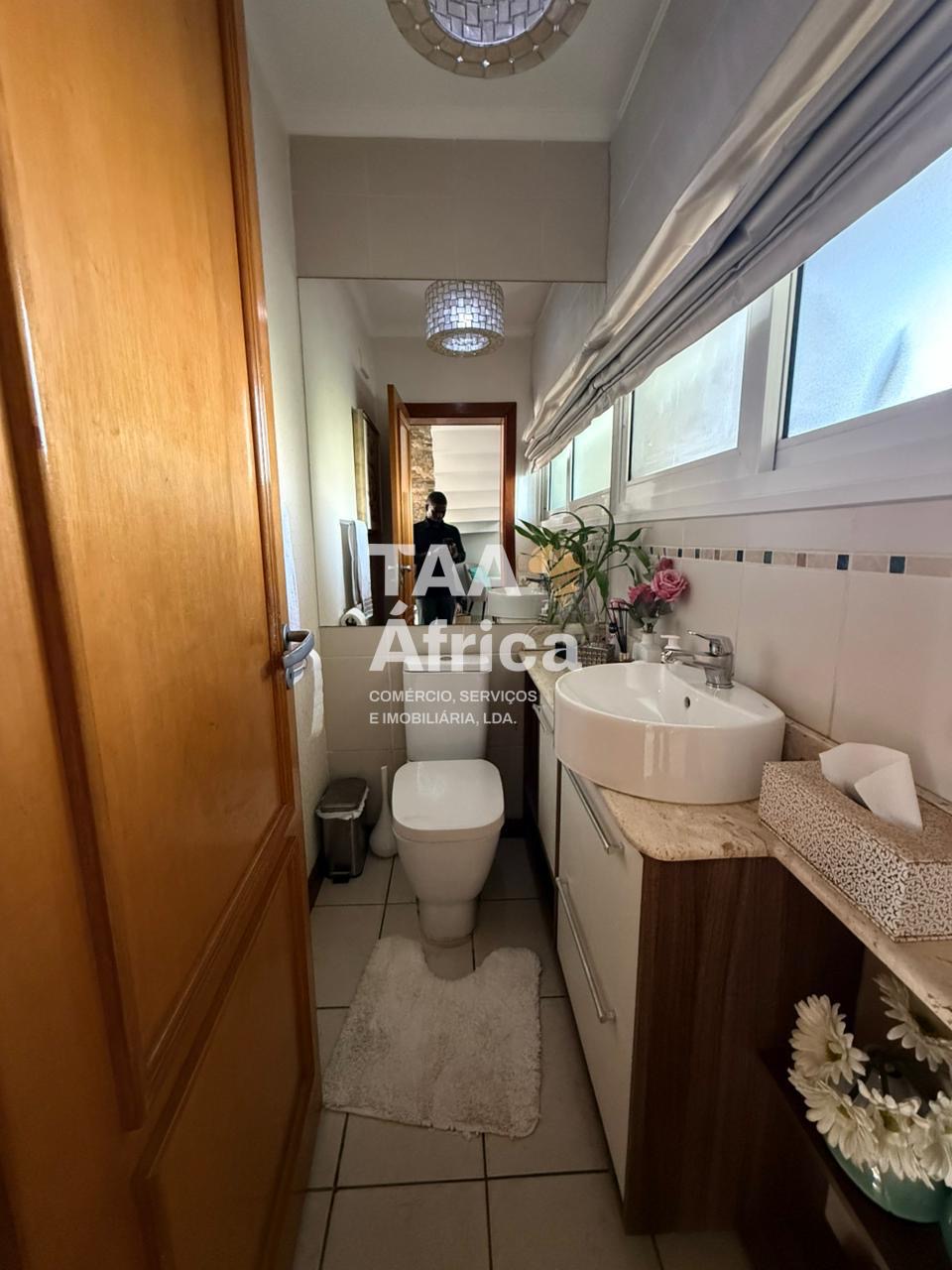 3896064e-a092-4916-8637-5f0a08a68810