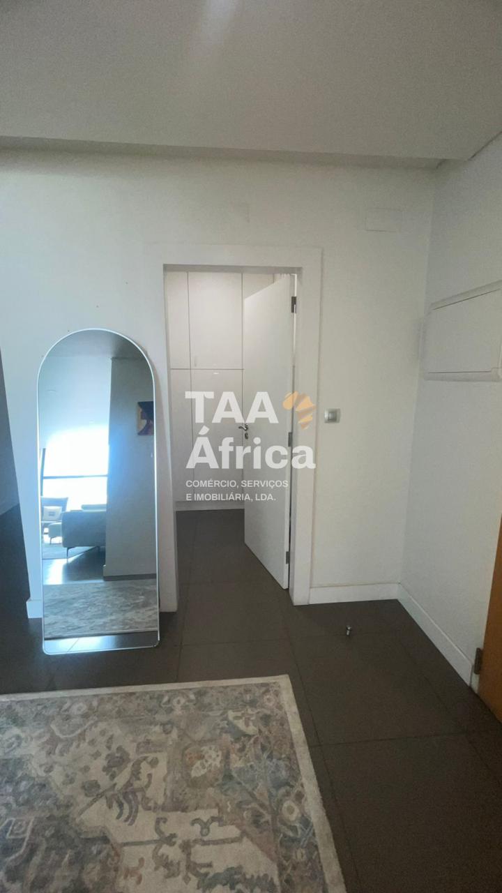 39880345-56a3-4c0f-9acd-1872b6777ff3