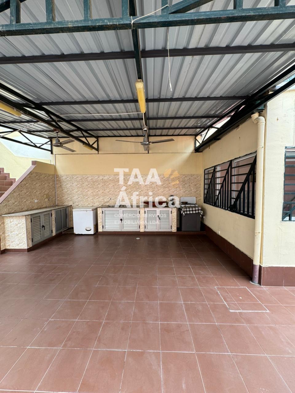 4dfa08b0-2a56-42b0-b47e-922a1d2402bc