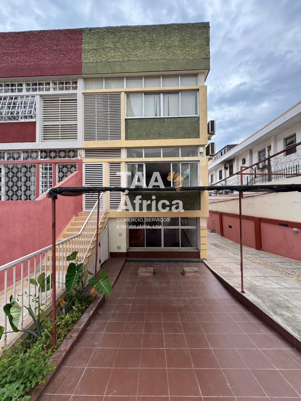 556b5a6a-22b8-41a2-8464-b1c5680e4ff1