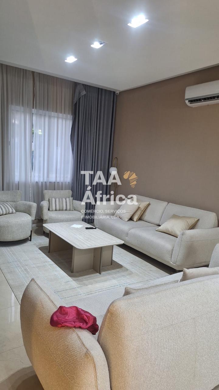 5722f243-69df-4ba7-87db-3f1bfa142af7