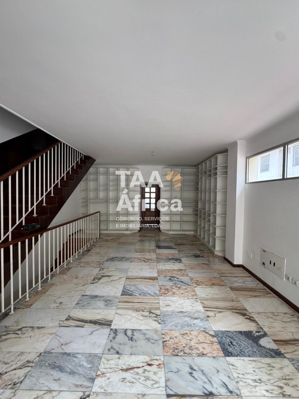 584ec3f6-5100-41d3-bb81-0d8ae971c7ec