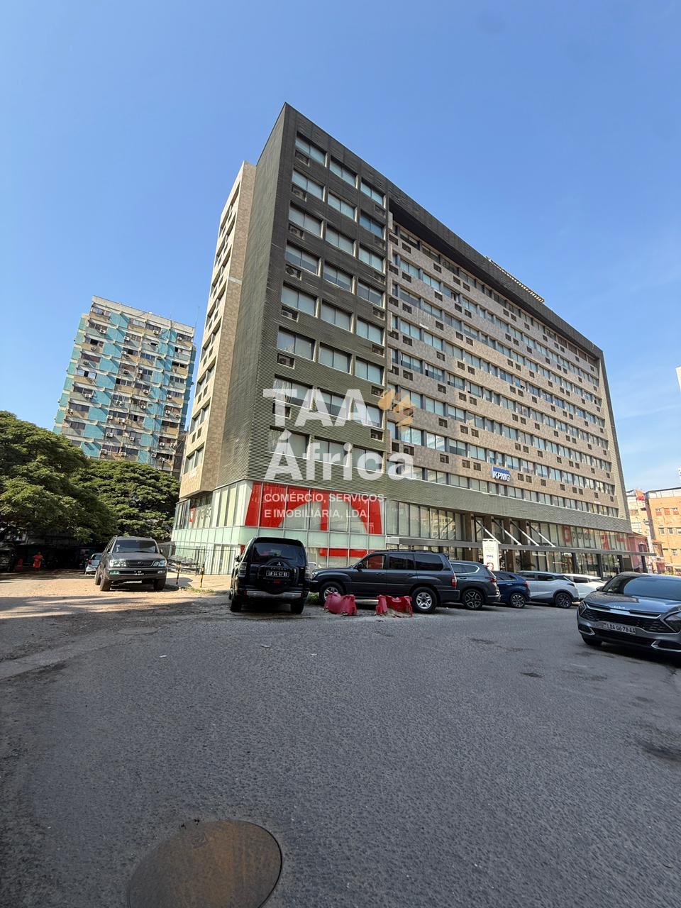 708c095e-d600-4aa6-a4ff-8abbe808b4d0