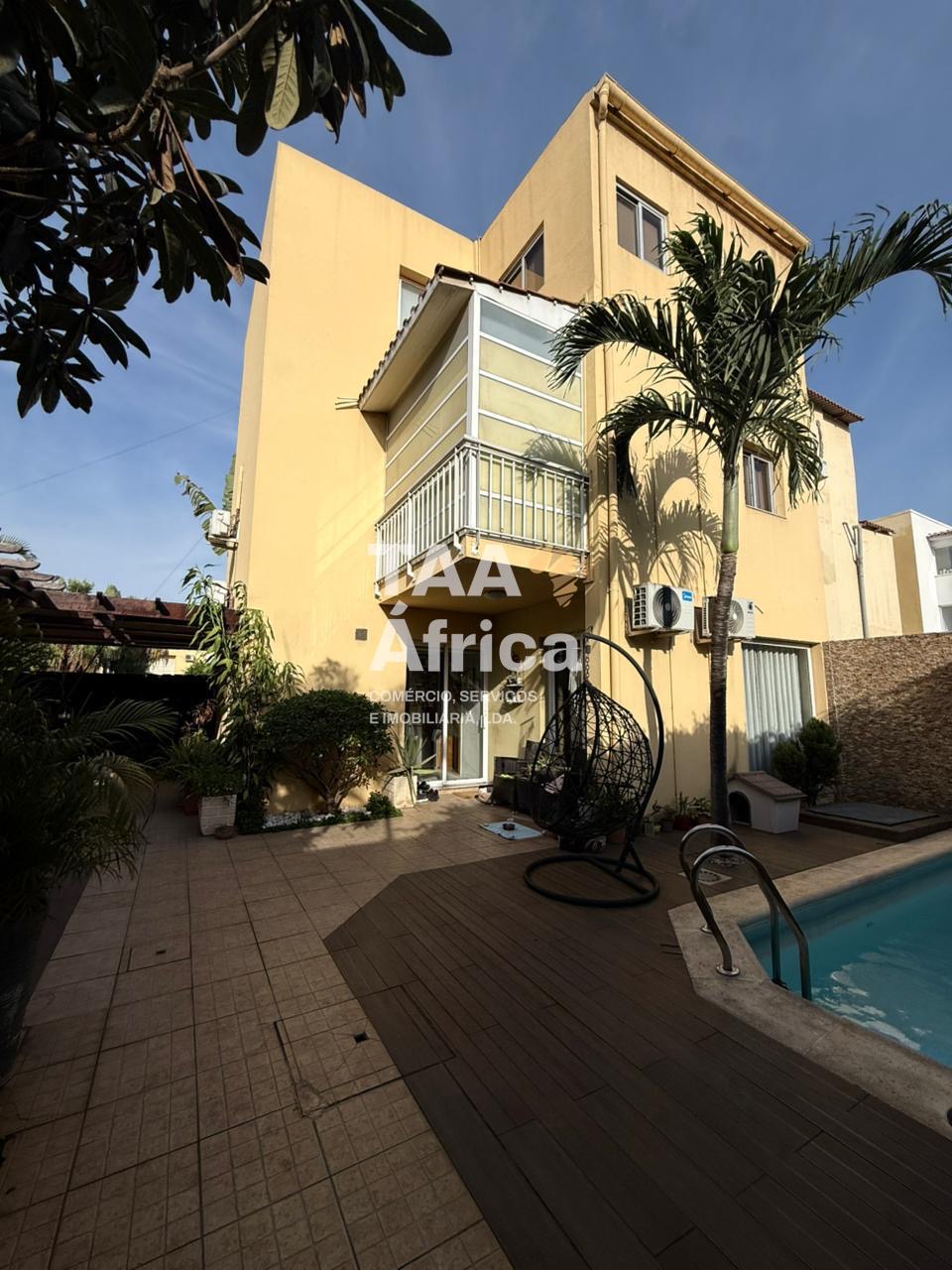 7779fe9e-2aff-4be5-8705-6281c3f93183