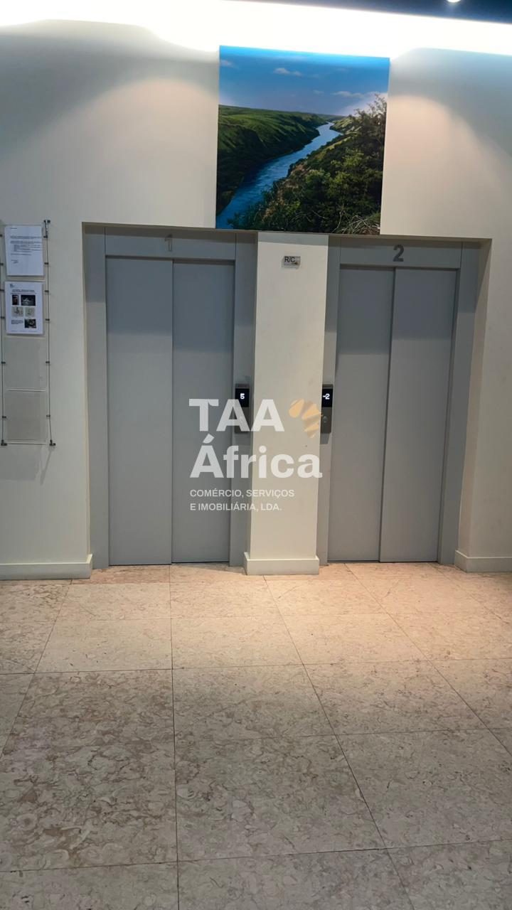 830f124a-9195-4055-b824-57021c80f2d9