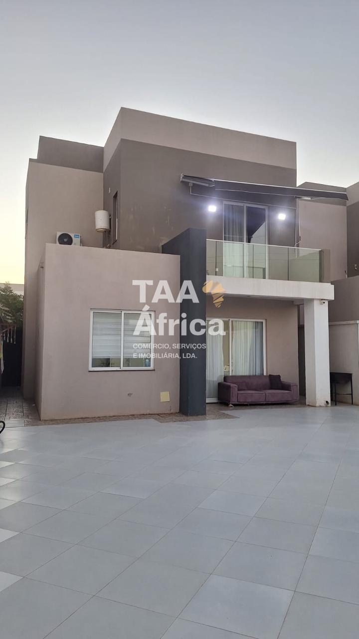 92c952f8-28cb-4e74-b6b3-52973834b133