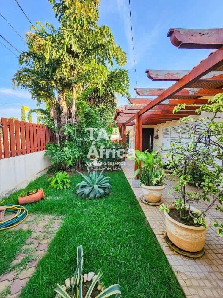 9a0a8589-a20b-4090-8f33-6674abecb8bc