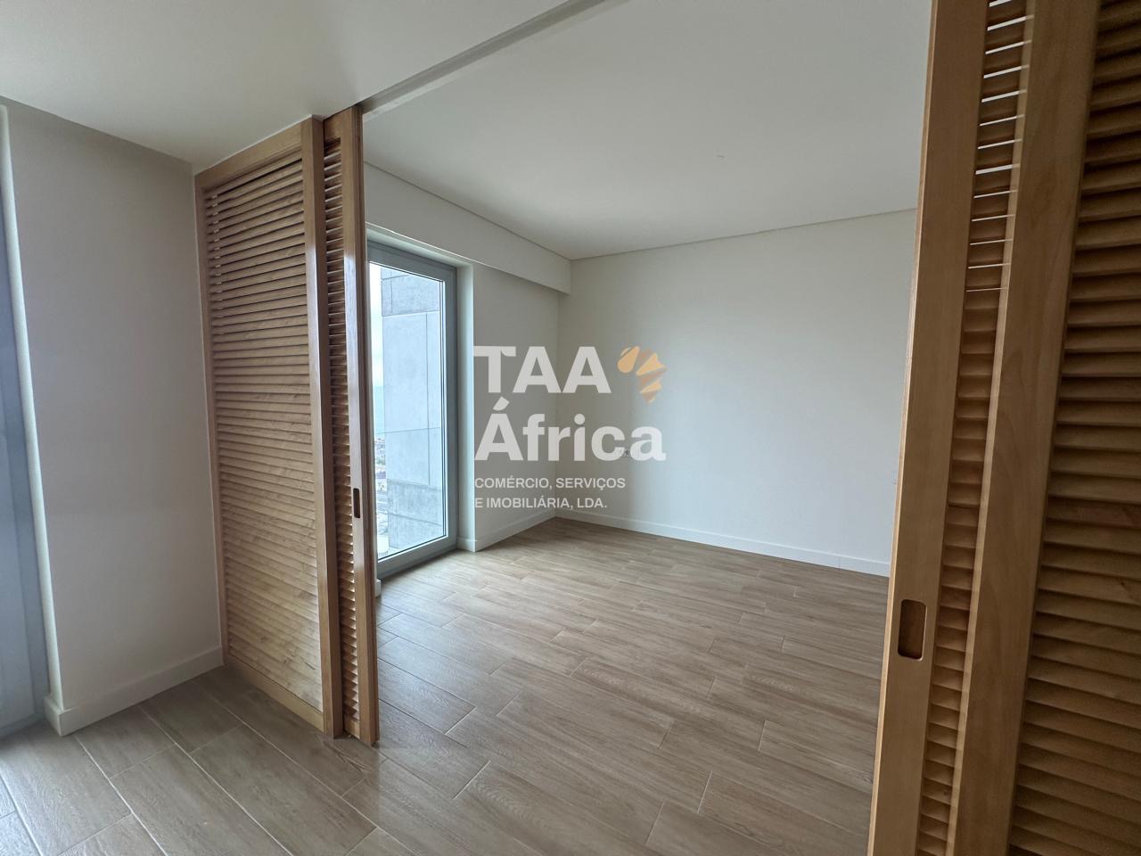 9f549677-7c97-4b92-a5c4-ff903114633d