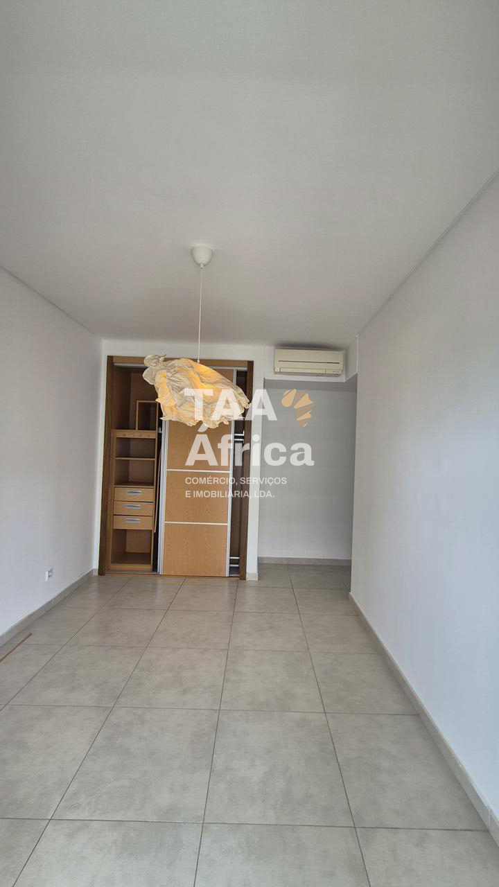 PHOTO-2026-04-24-15-47-03-3