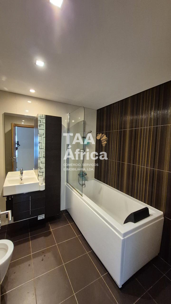 PHOTO-2026-04-24-15-47-07-3