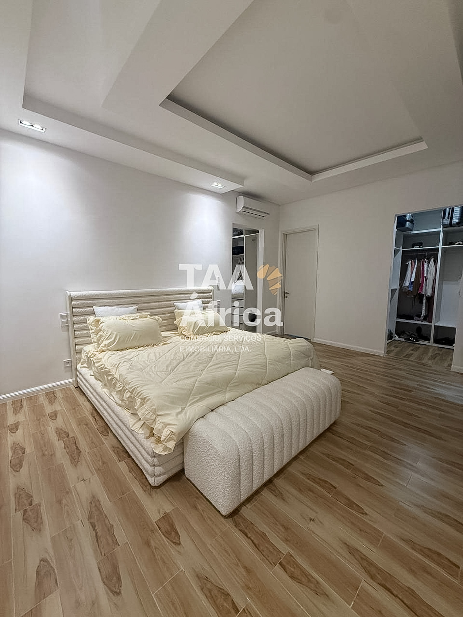 PHOTO-2026-04-24-18-55-14-28-1