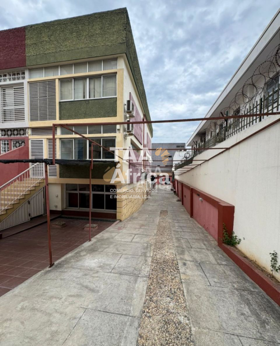 PHOTO-2026-04-27-15-30-41-2