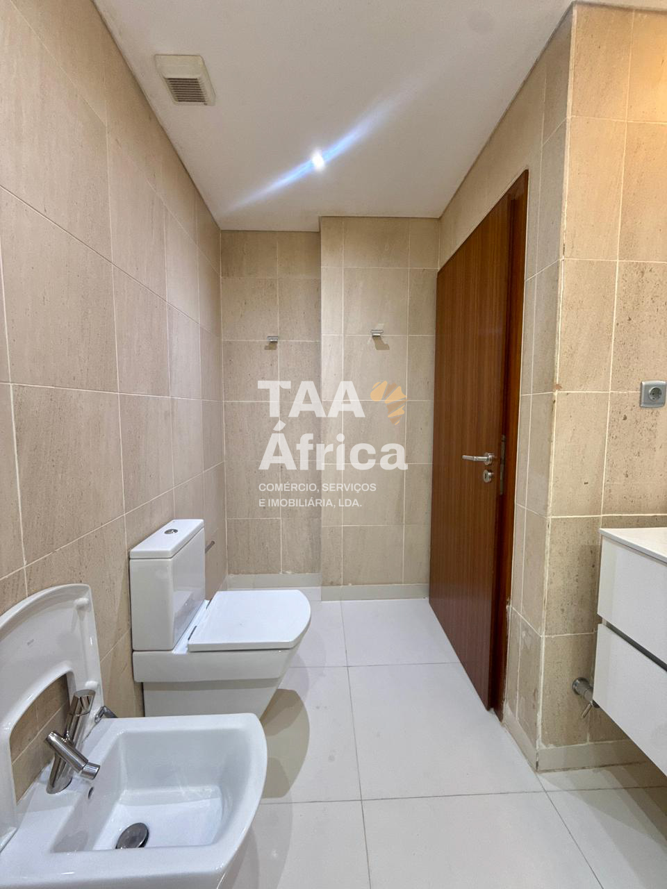 PHOTO-2026-04-29-19-19-59-17