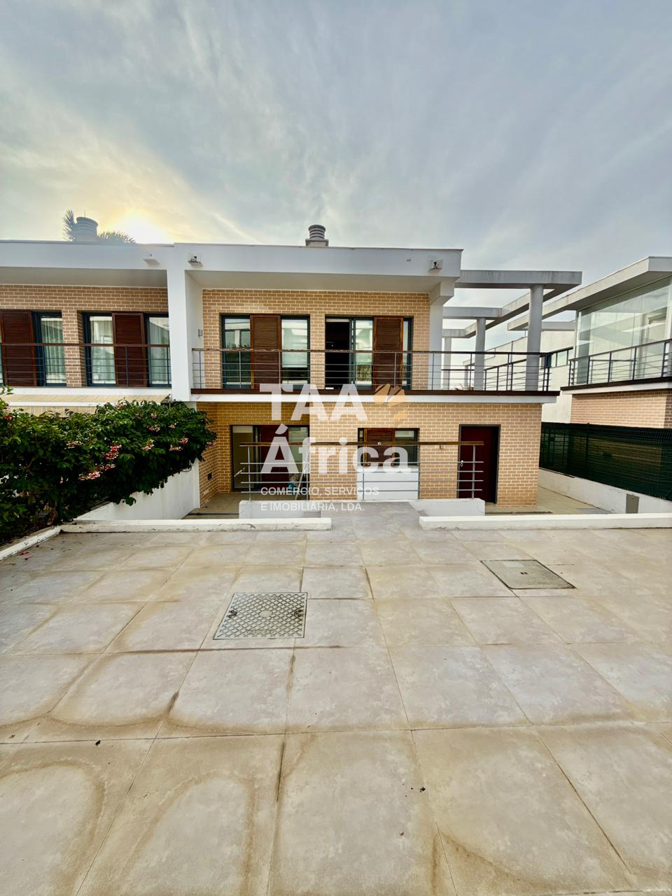 PHOTO-2026-04-29-19-19-59-26