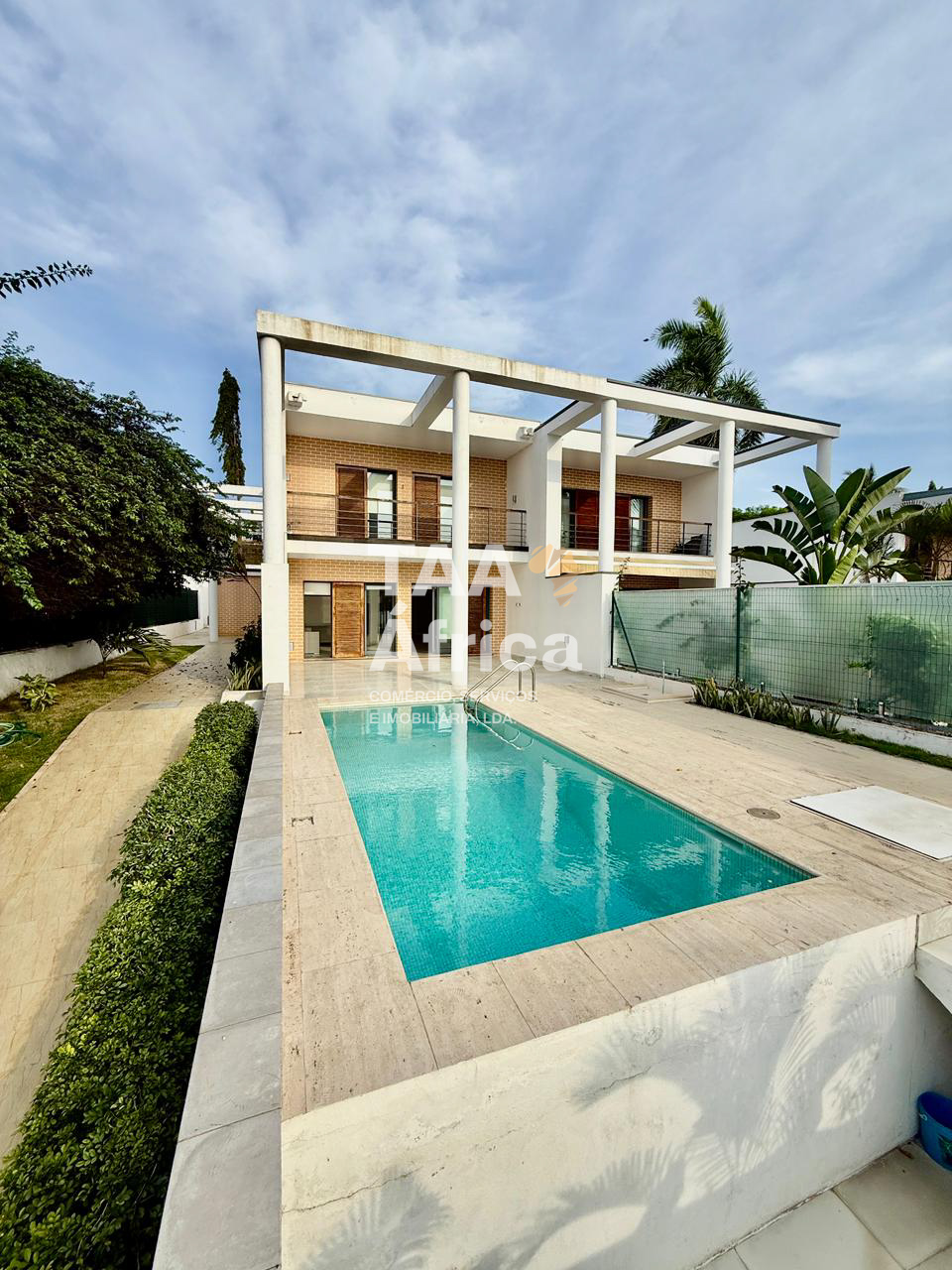 PHOTO-2026-04-29-19-19-59-32