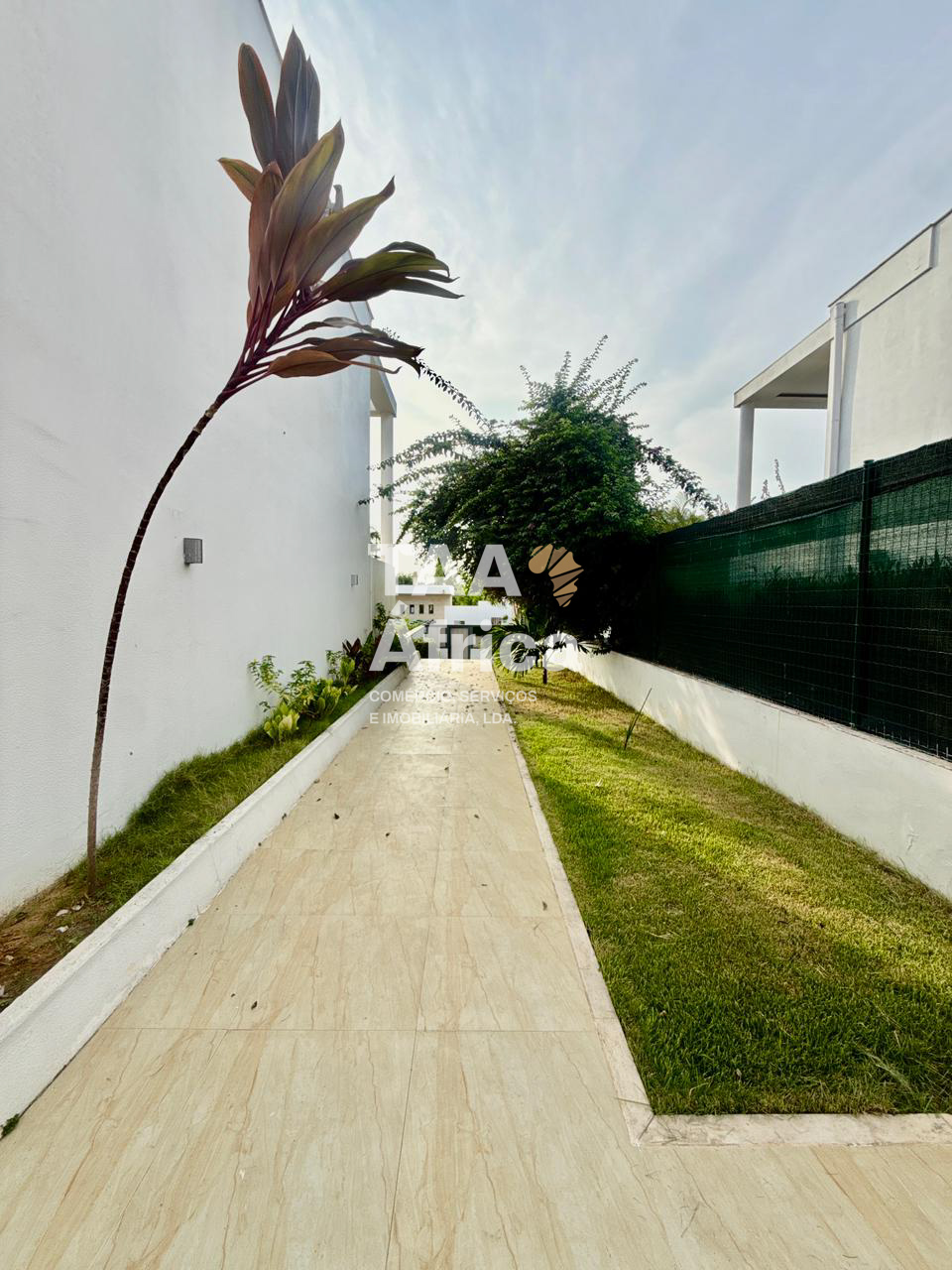 PHOTO-2026-04-29-19-19-59-33