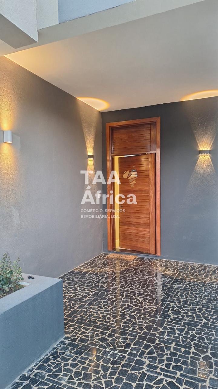 c5d11e65-9973-45ed-b90e-fcbfcfc9f2a4