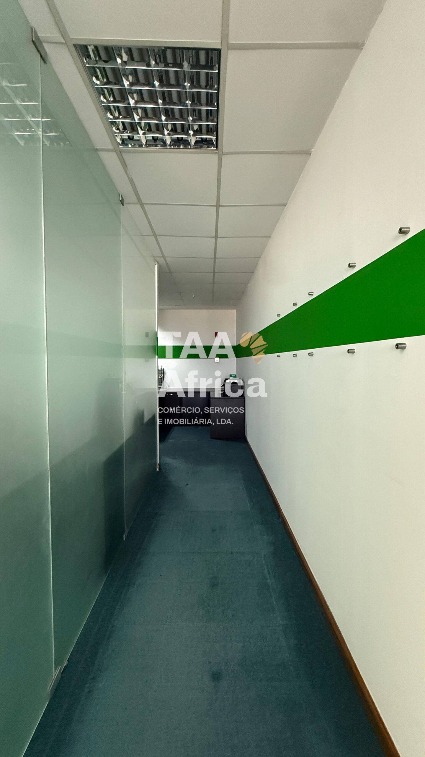 d77cf9c4-30c0-48e5-8bc5-0bd19b3df609