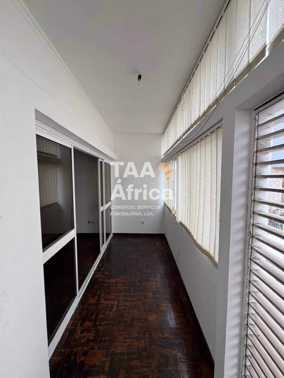 dd8ce59b-506f-4d21-8a94-35d05f6a8dd2